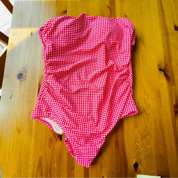 Jcrew one piece bathing suit - Picture 7 of 7